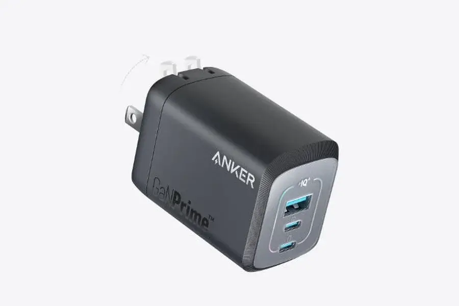 How To Clean Your MacBook's Charging Port Safely？